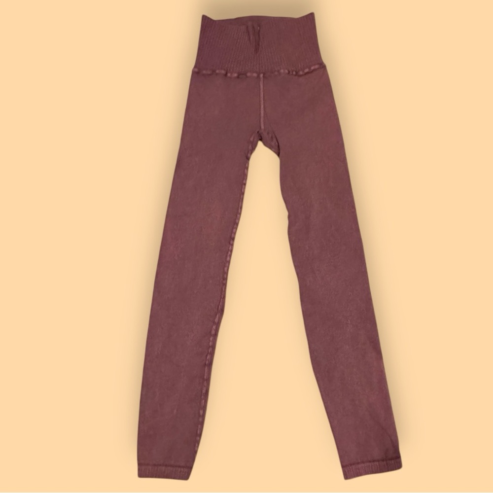 NWOT FP Movement Good Karma Leggings in Chocolate. Size XS/S🧘🏽‍♀️🧘🏼‍♂️ - Picture 3 of 9